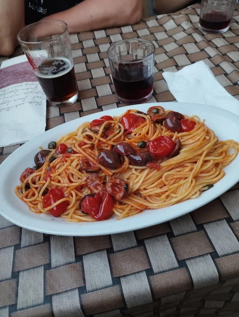 Clandestino Social Pub_Scalea_slider_image_3