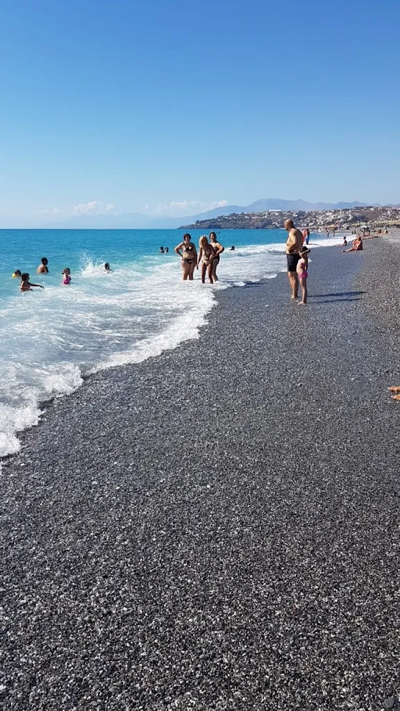 Mirko Chiappetta_madagascar beach_Scalea_review