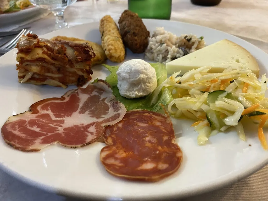 Elio Mascaro_Top Country_Serrastretta_review