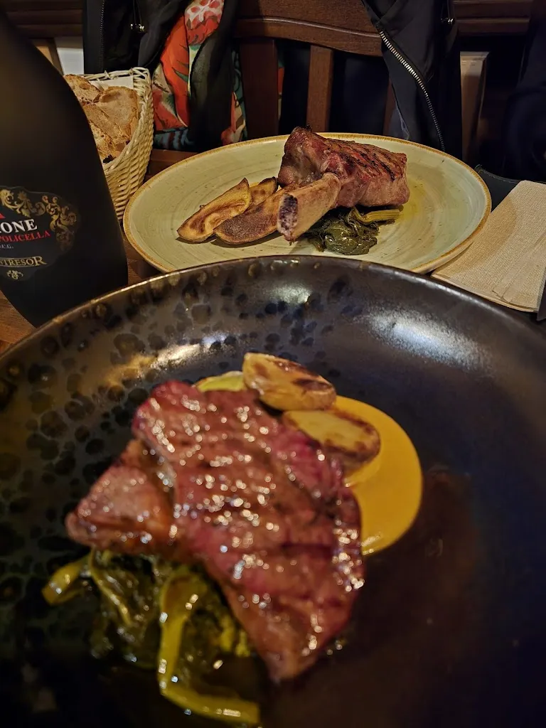 T Ross_Beefeater's Victorian Pub_Serra San Bruno_review