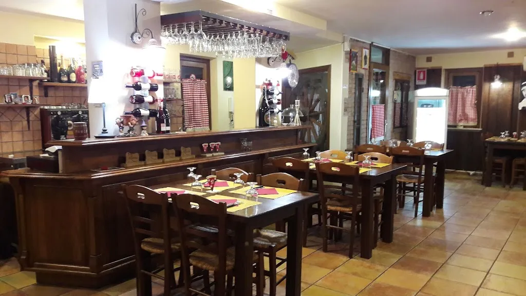 Pizzeria da Ciccio il Kom restaurant in Serra San Bruno