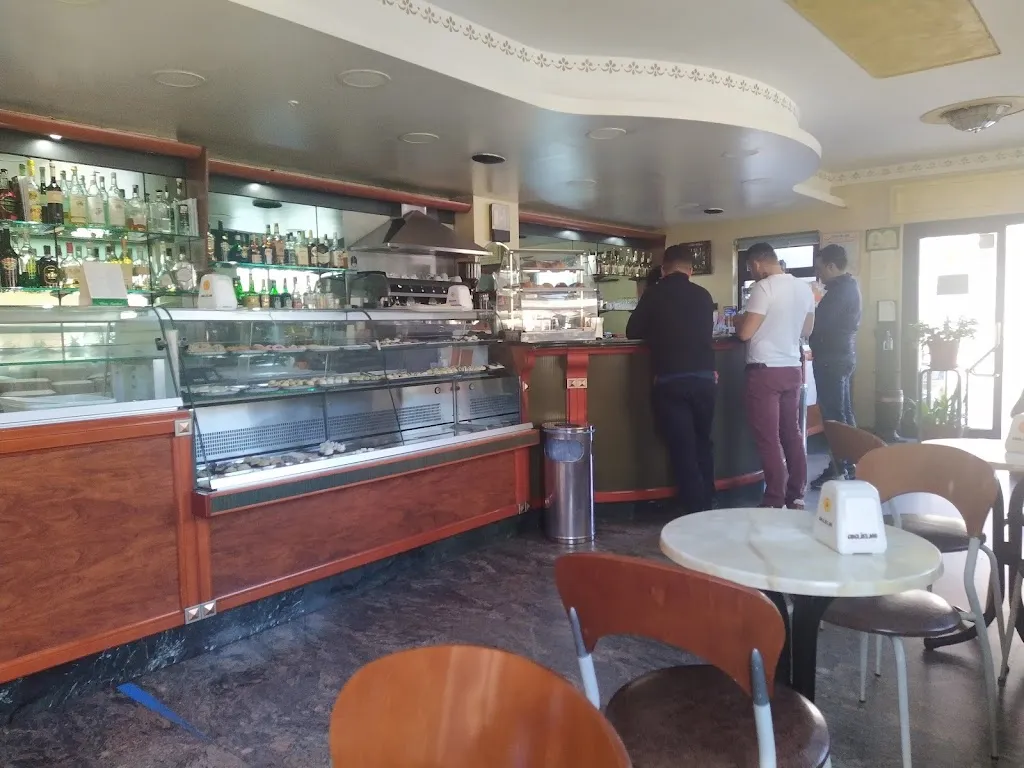 Linus Ziltener_American Bar_Serra San Bruno_review