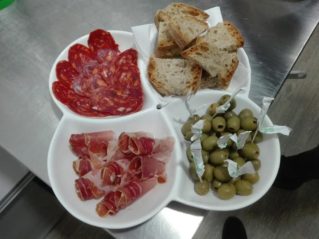 Menu_Caffè in piazza_Serra San Bruno_immagine_4