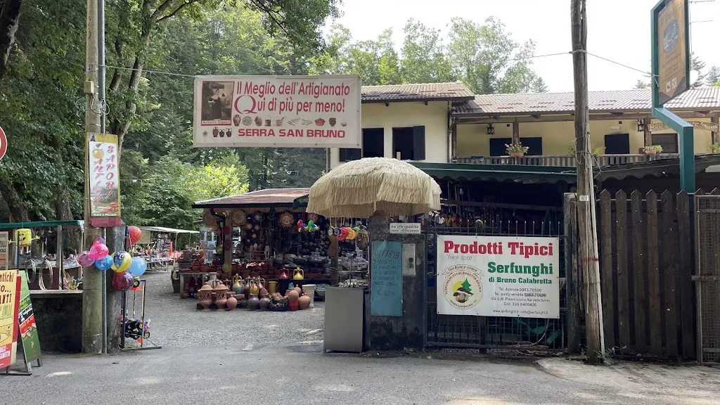 Grazia De Sensi_Ristorante Il Laghetto Di Angela Bruna De Raffele_Serra San Bruno_recensione