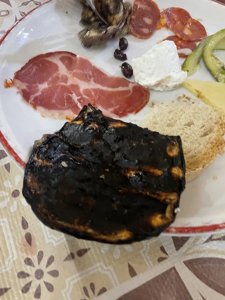 giuseppe giorgi_Ristorante Il Laghetto Di Angela Bruna De Raffele_Serra San Bruno_recensione