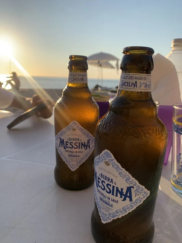 Chiara Ramazzini_Roxy Pub_Scilla_review