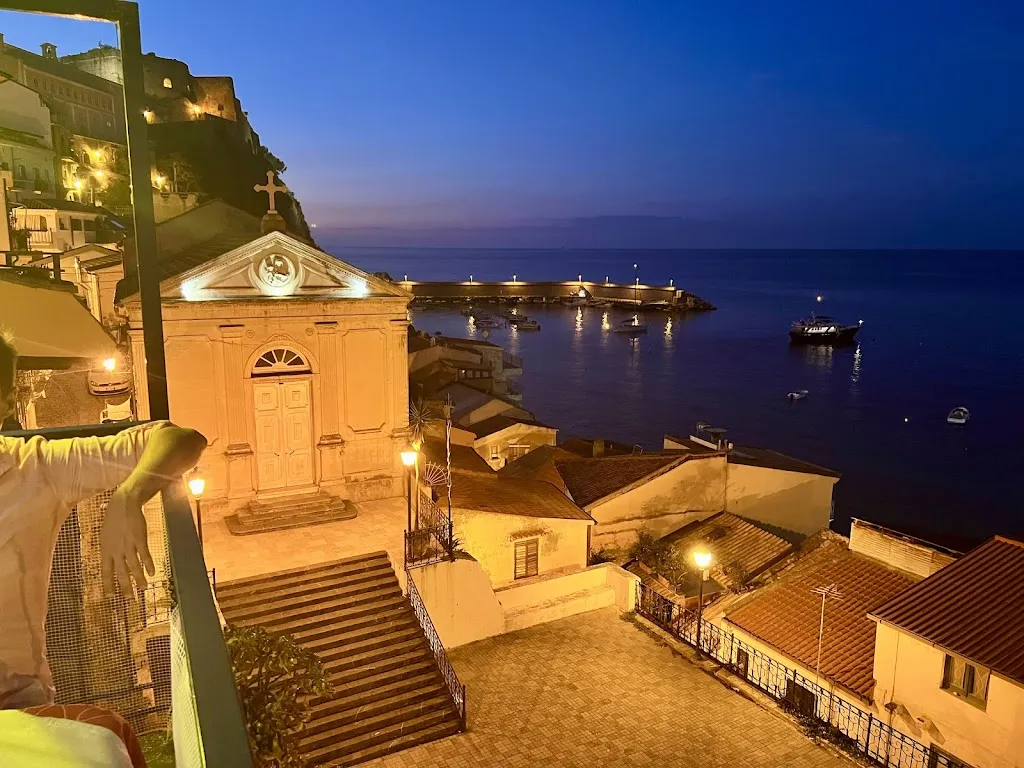 Chris_Panoramic_Scilla_review