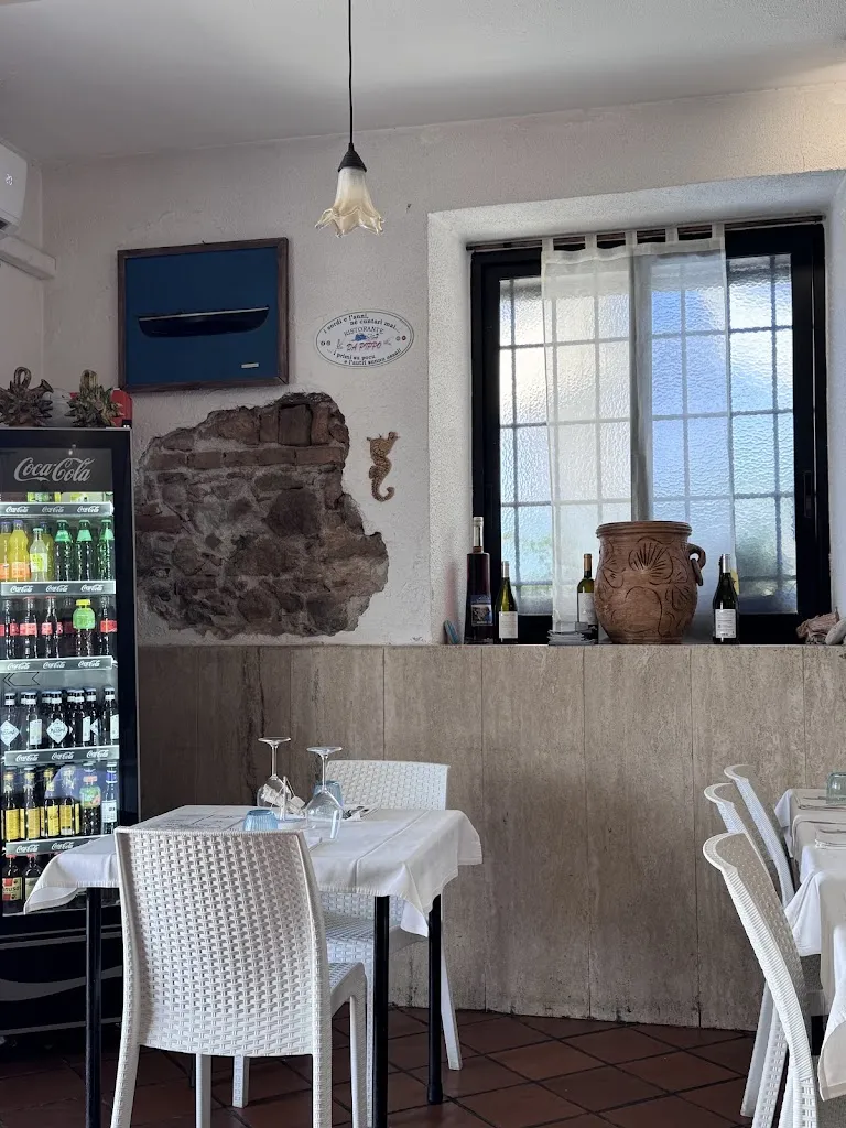 Da Pippo...ristorante...specialita di pesce_Scilla_slider_image_2