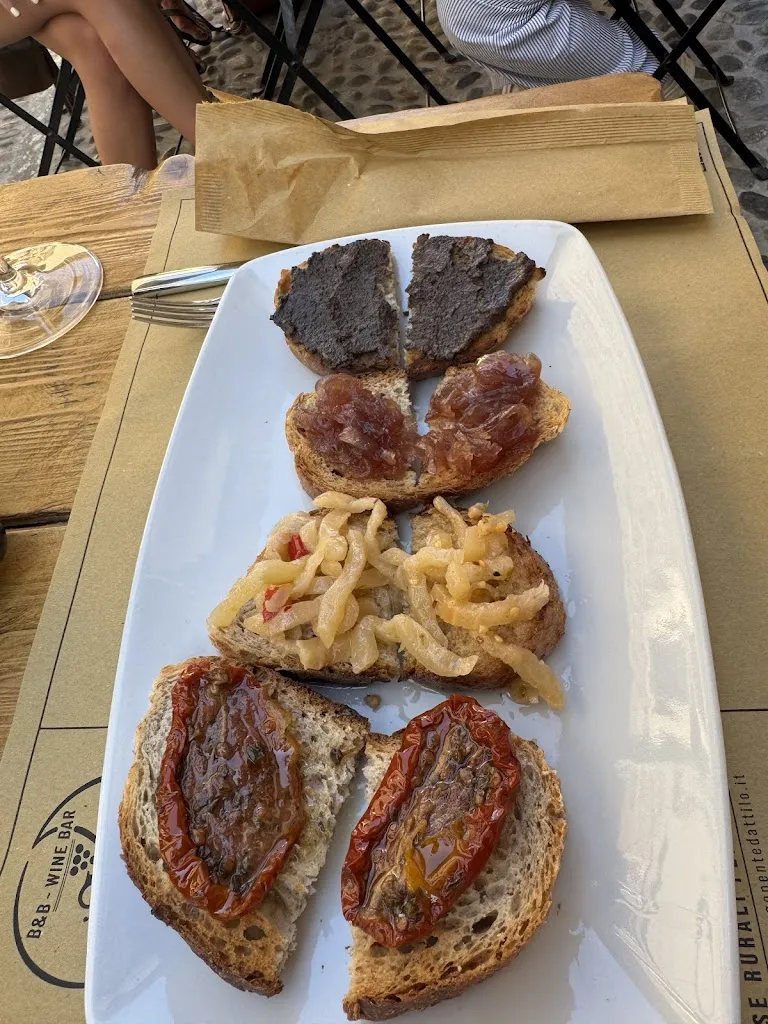 Laura Nunez_Casa Vela | Wine Bar, Bistrot, B&B a Chianalea di Scilla_Scilla_review