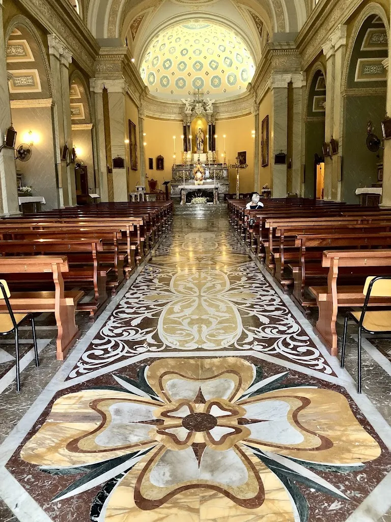 Street good_Scilla_slider_image_1