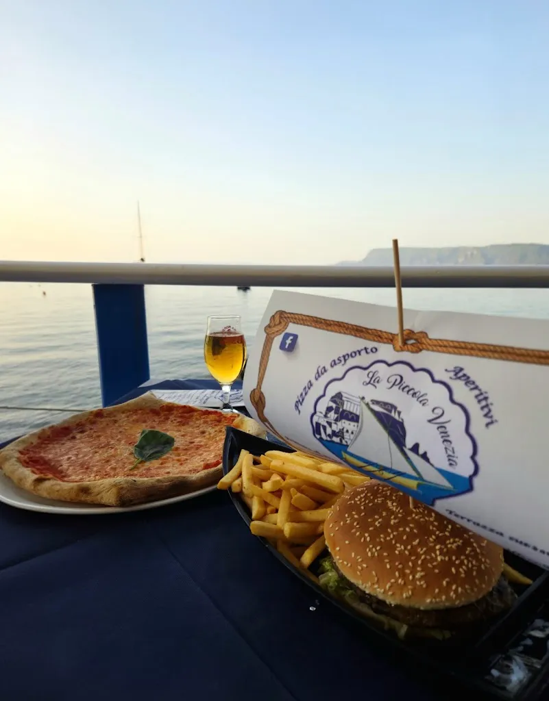 ghazaleh amiri_La Piccola Venezia - Pizzeria Bar Pub_Scilla_review