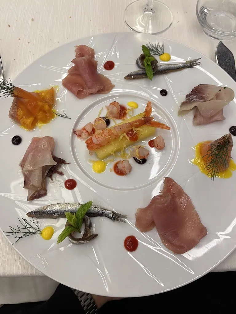 Hotel Palazzo Krataiis restaurant in Scilla