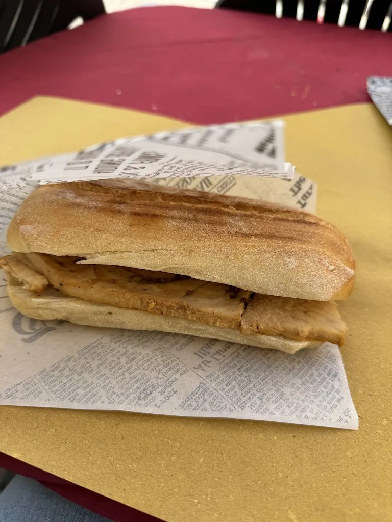 amy_Pipirasta_Scilla_review