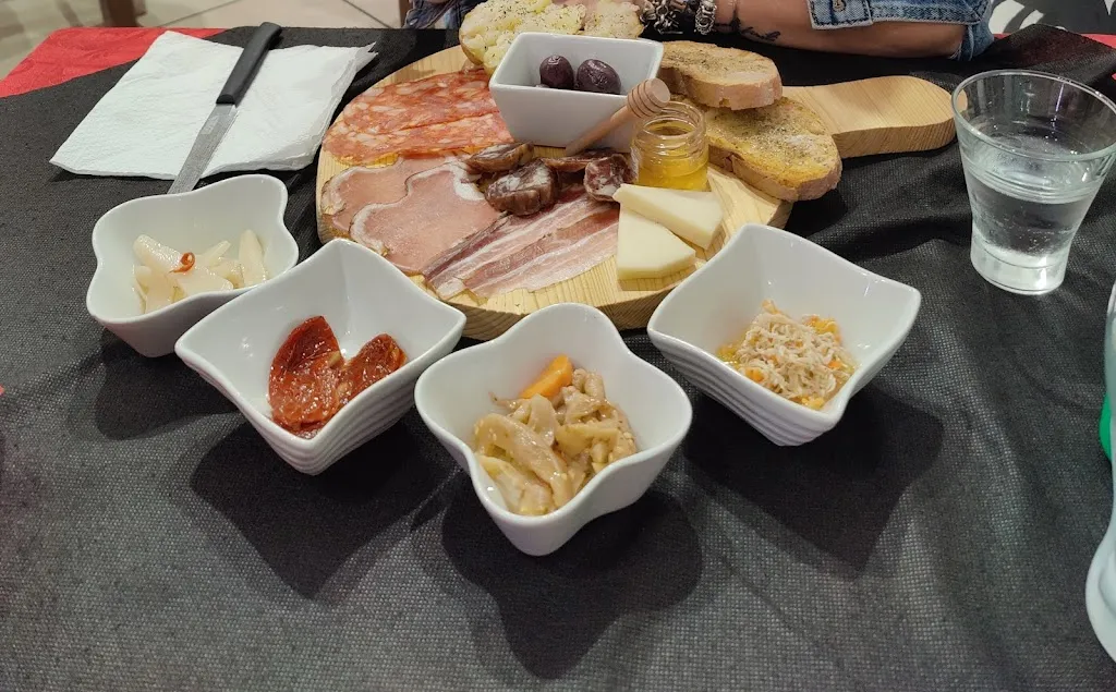 Mordi e fuggi - Scilla_Scilla_slider_image_2