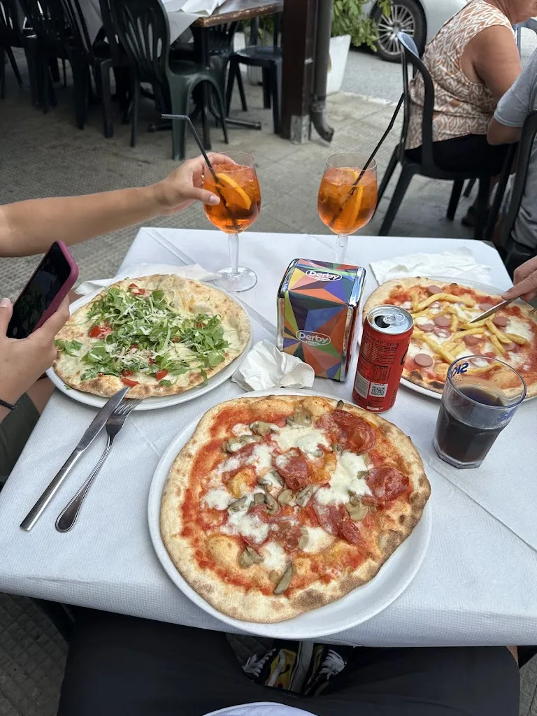 Matheus Teobaldo_Pizzeria Ermes_Scilla_review