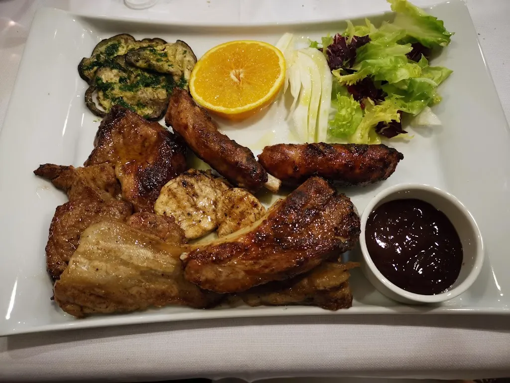 Menu_The Fox_Frisa_image_4