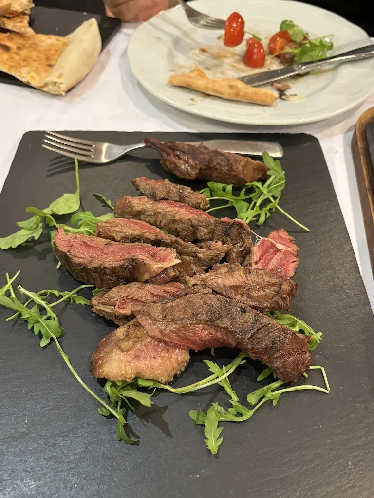 Menu_The Fox_Frisa_image_9