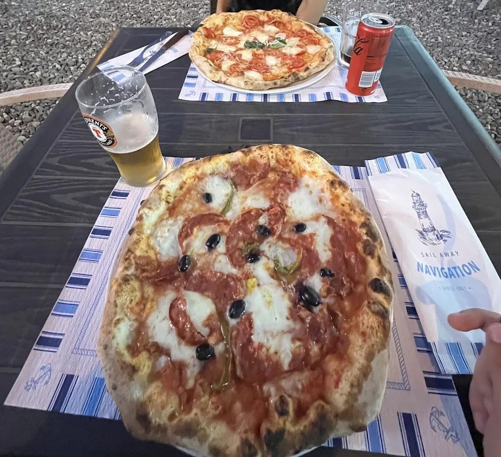Luca Collins_Calipso Pub Pizzeria- Ristorante_Scilla_review