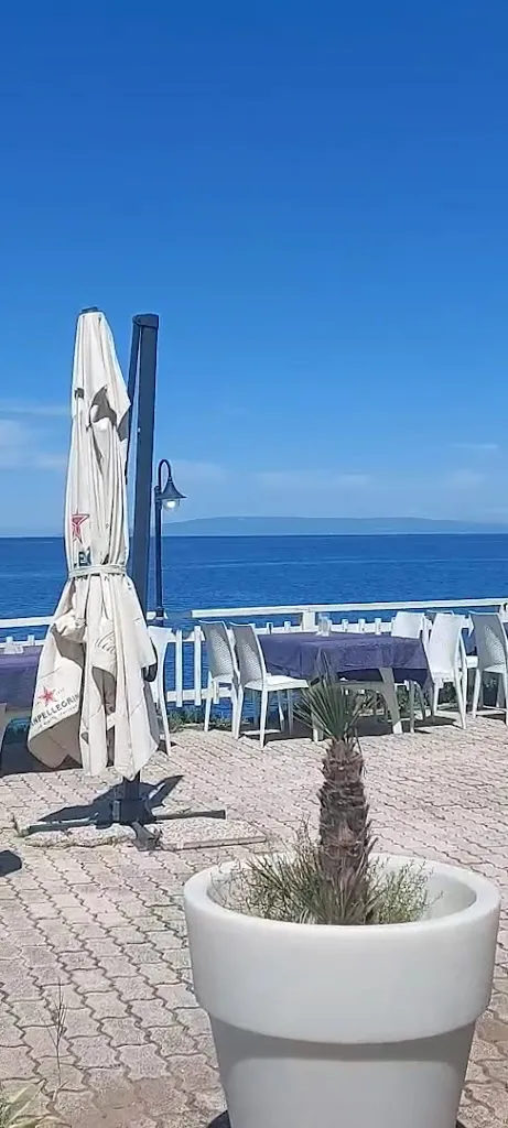 ristorante pizzeria il ponte scilla_Scilla_slider_image_2