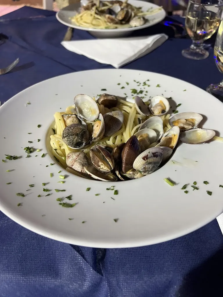 Estera Balintfi_Scilla e Cariddi da Andrea_Scilla_review