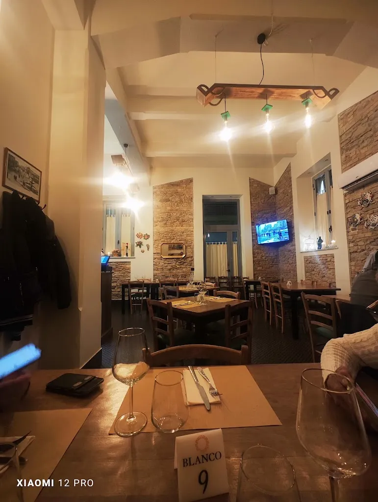 Blanco Osteria_Siderno_slider_image_3