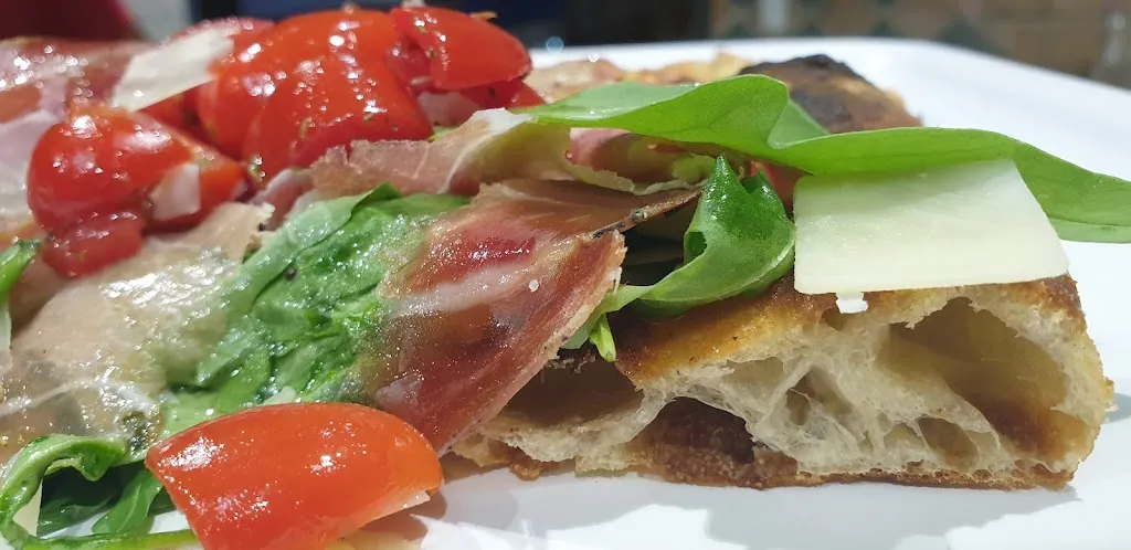 Pizzeria al taglio Snoopy_Sibari_slider_image_3