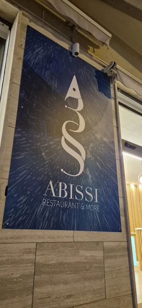 Ąžuolas Šeškauskis_ABISSI Restaurant & More_Soverato Marina_review