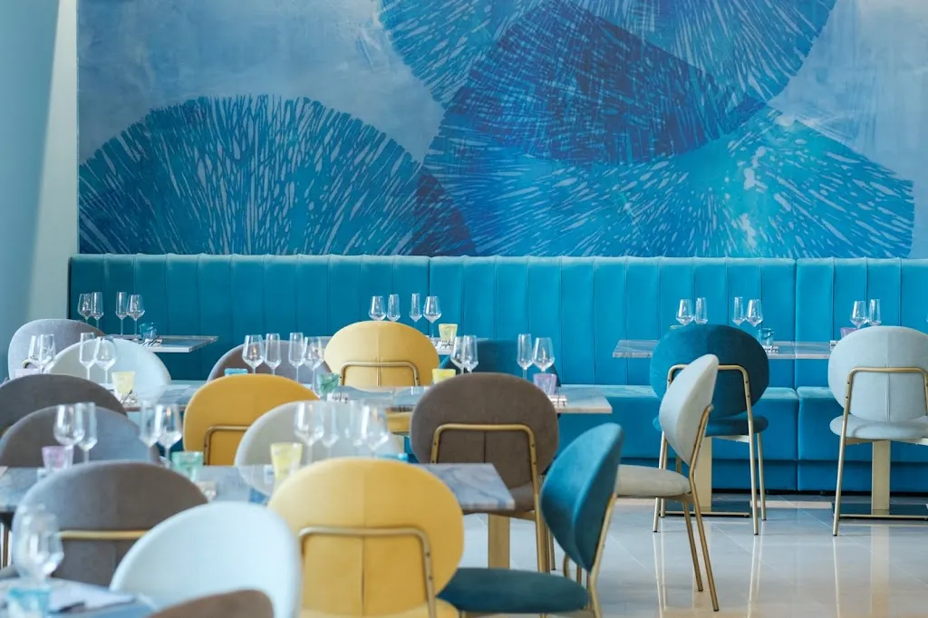 ABISSI Restaurant & More_Soverato Marina_slider_image_1