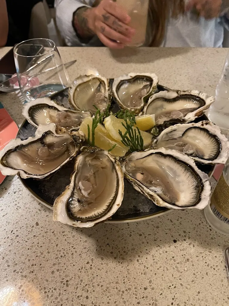 Mehmet Yildirim_Brezza fish and chill_Soverato Marina_review