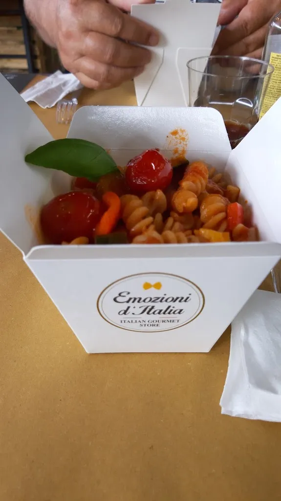 Milan Ceccantini_Emozioni d’Italia - Trattoria Moderna - Settimo Cielo Retail Park_Settimo_review