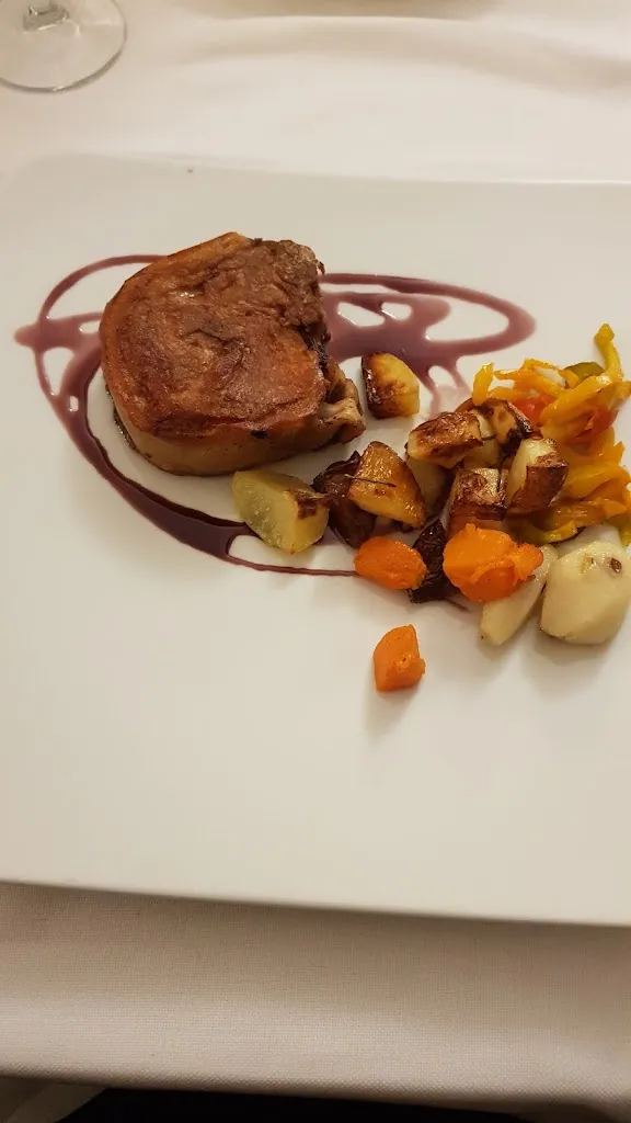 Keith Adams_L'Ultimo Borgo_Settimo_review