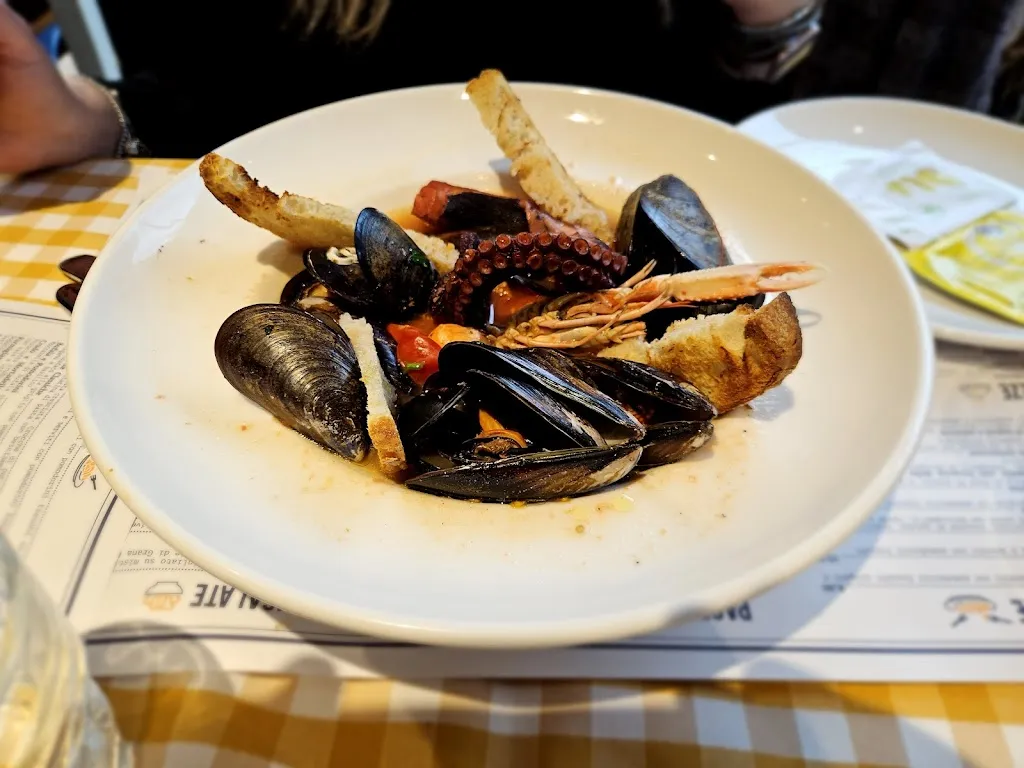 Angelesi Cucina Napoletana_Settimo_slider_image_3