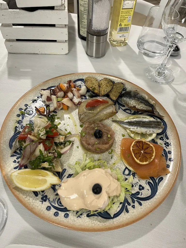 RISTORANTE PIZZERIA SAPORI DI MARE - FURCI SICULO_Furci_slider_image_3