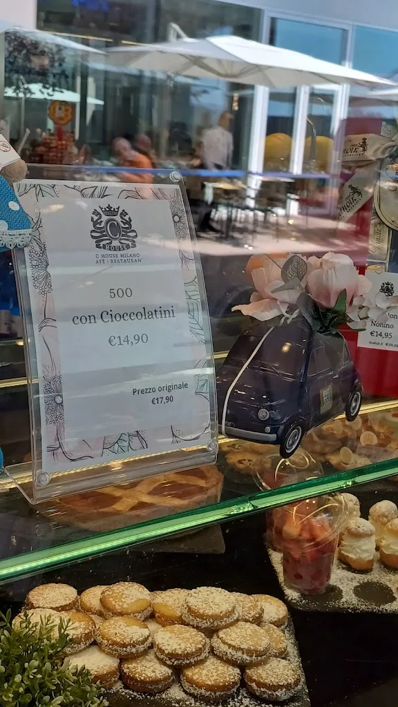 allegra alacevich_C-HOUSE MILANO cafè|restaurant_Settimo_review