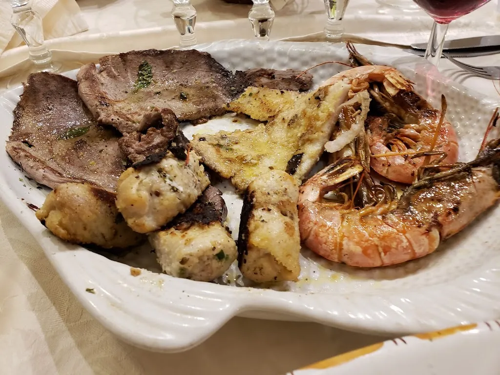 Emylene Egusquiza_Pensione Ristorante Silvia_Furci_review