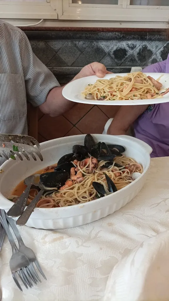 Luciano Monge detto Lucius_Pensione Ristorante Silvia_Furci_review