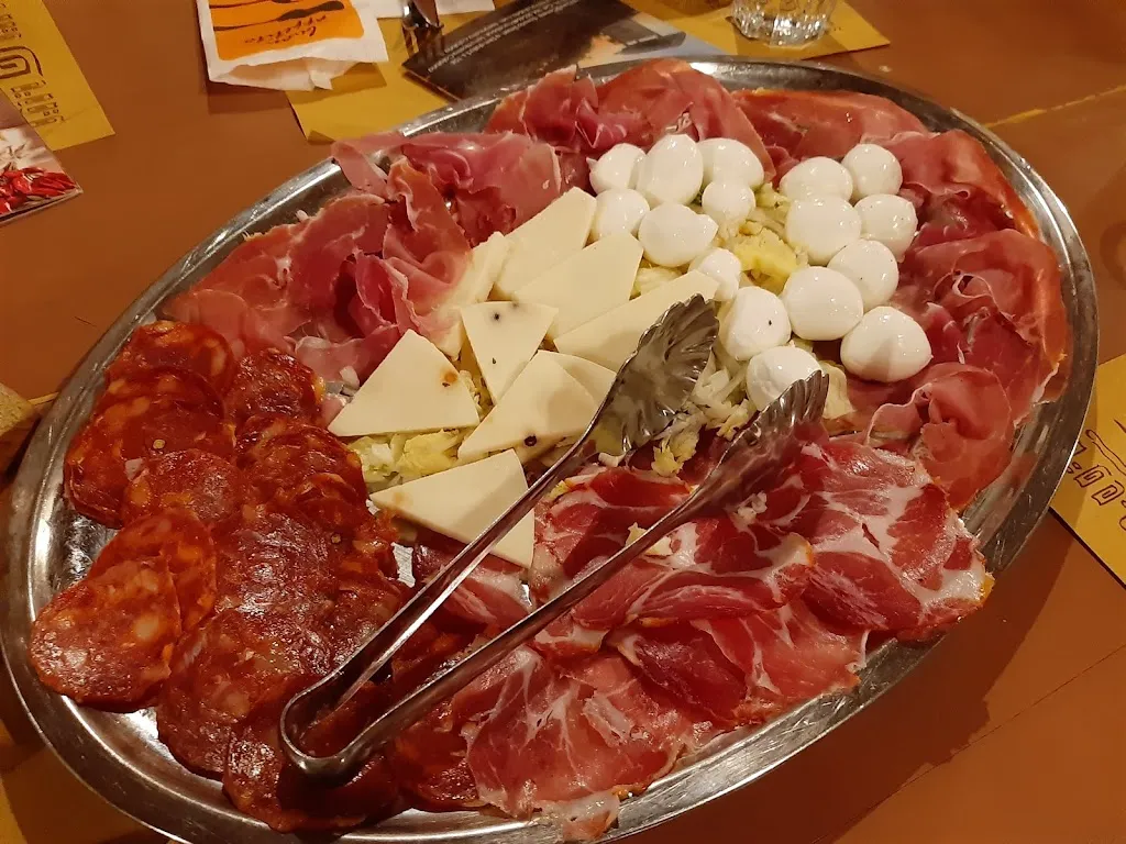 Luca D'Achille_Punto Ristoro Terra Nostra_Soveria Simeri_review