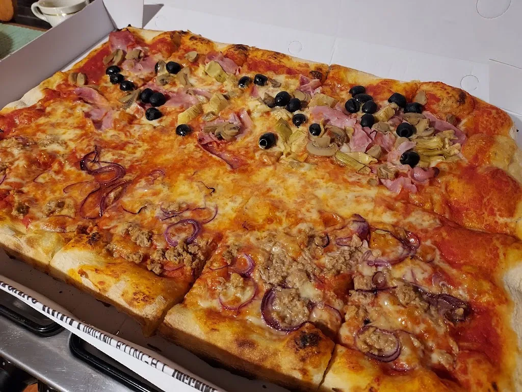 Menu_Pizzeria della Piazza_Spezzano della Sila_image_4