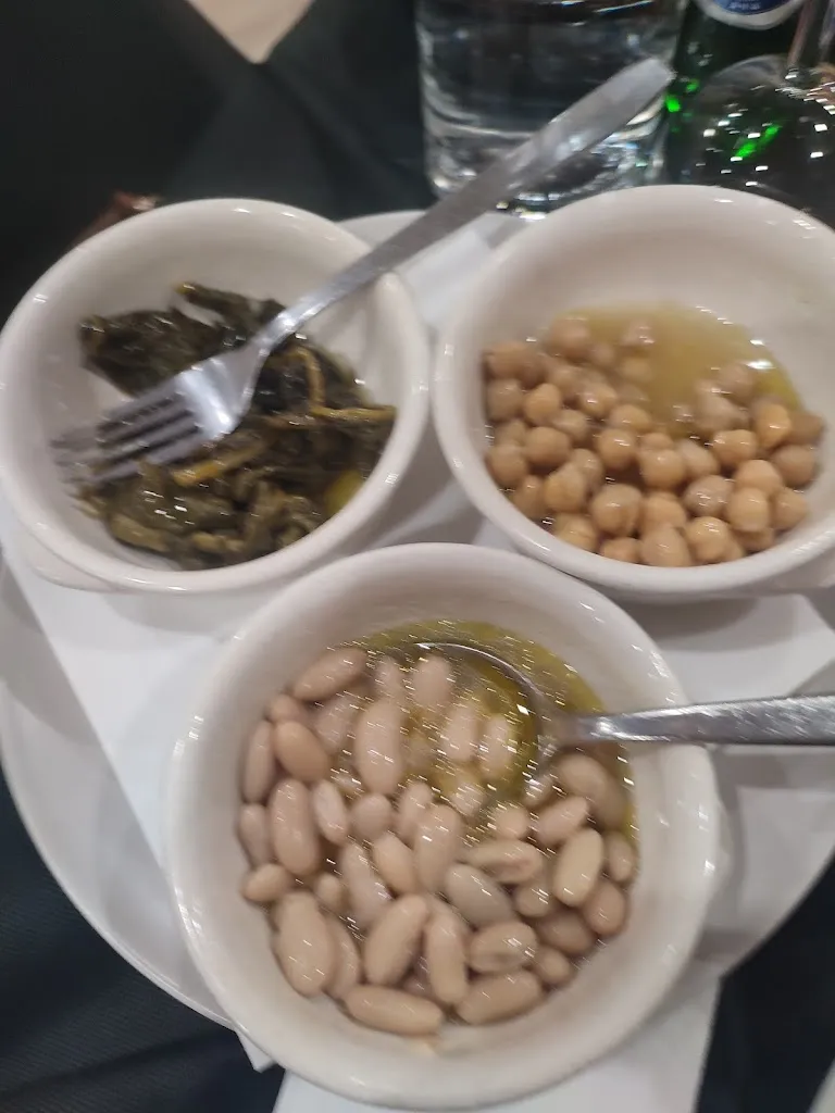 Annalisa Mombelli_Ndujosità Caffetteria Pizzeria Gastronomia_Spilinga_recensione