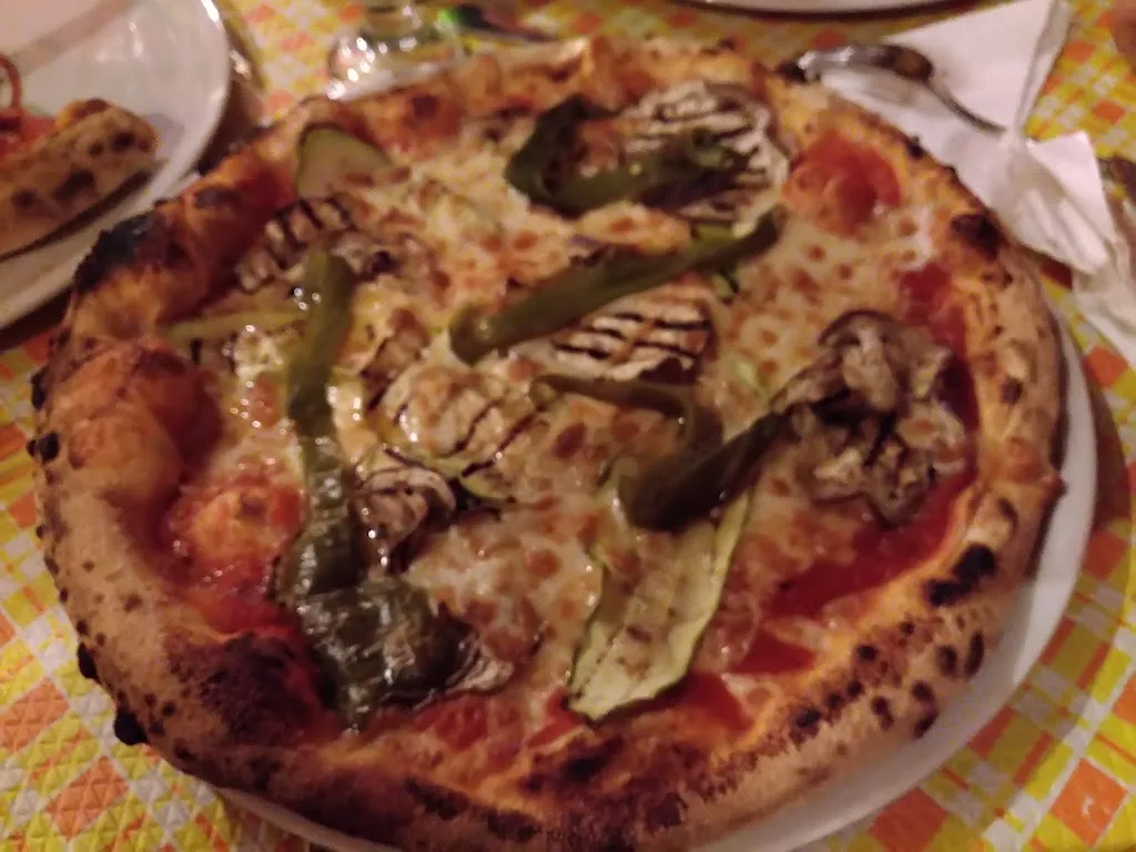 Santo Scordo_Pizzeria La Fonte cucina tipica_Spilinga_review