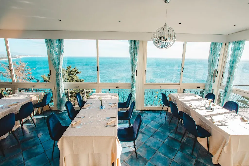 Luna Convento Copanello restaurant in Staletti