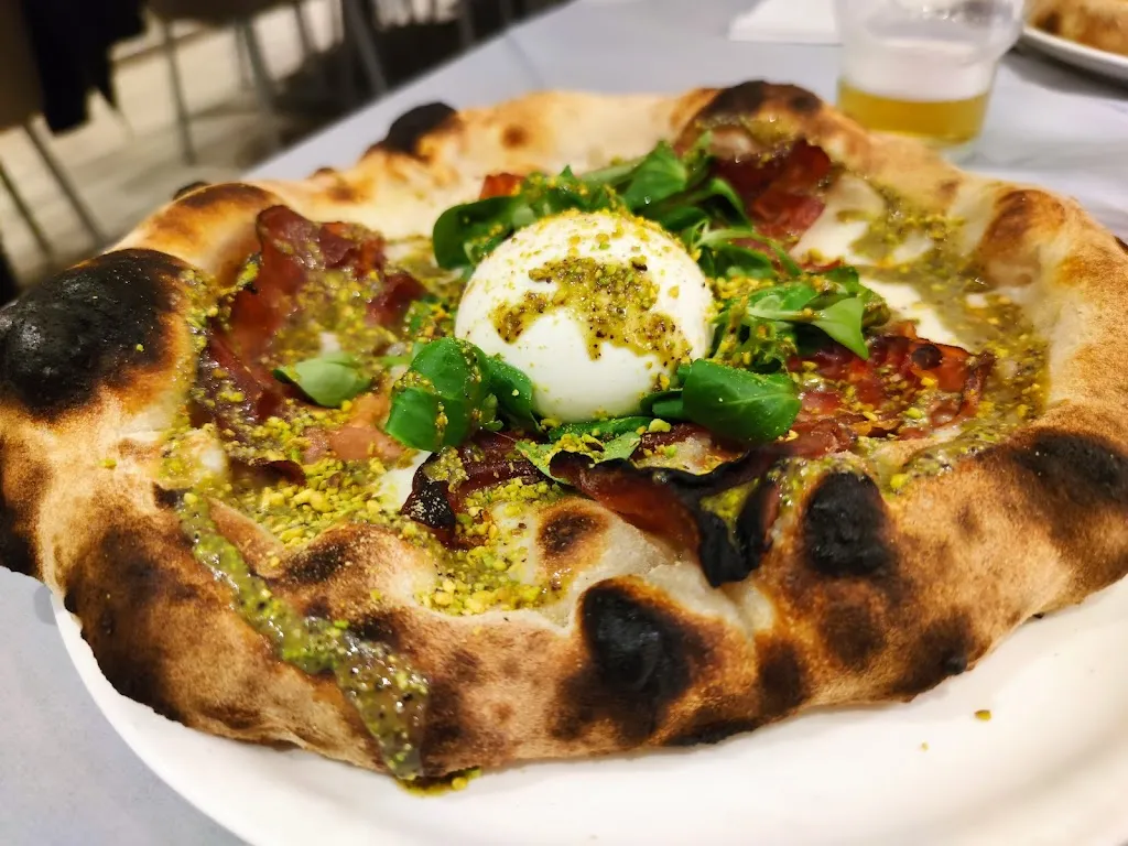 Giuseppeluca Berlingieri_KASBAR Pizza & Restaurant_Spezzano Albanese_review