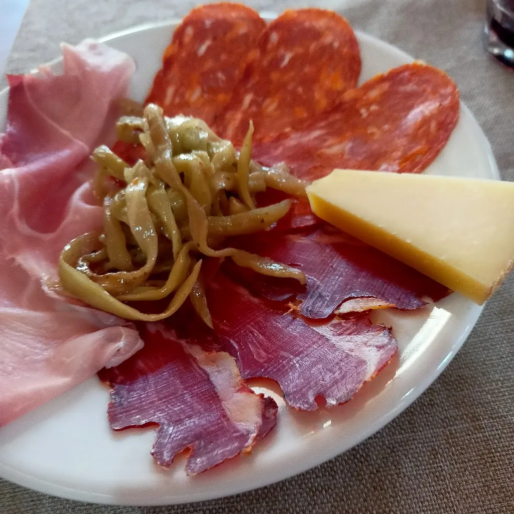 Gallo Rosso_Spezzano Albanese_slider_image_2