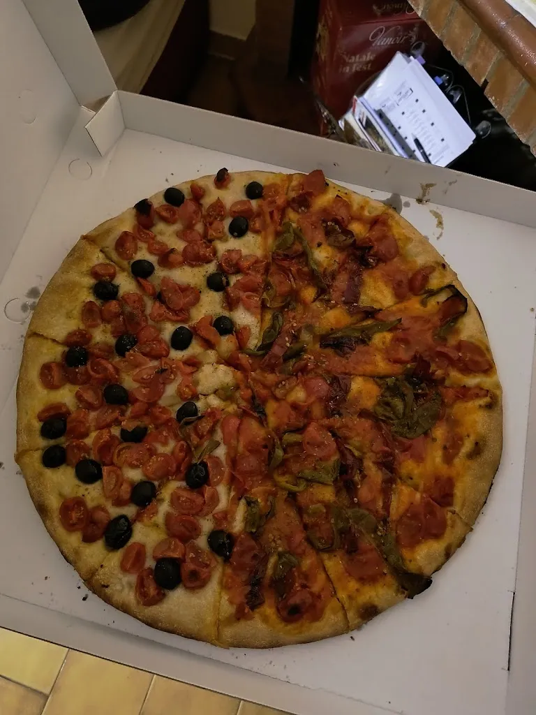 N. S._Pizzeria Gabemarite'_Spezzano Albanese_review