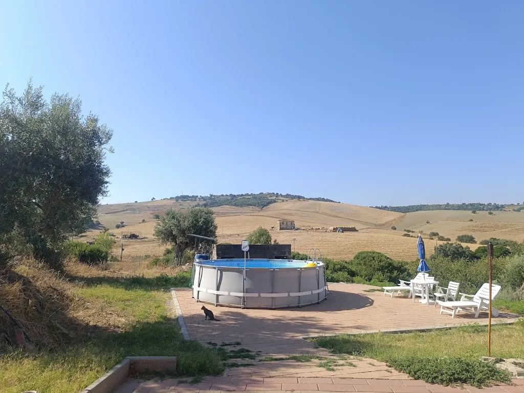 Silvia Lorenti_Agriturismo Rende_Tarsia_review