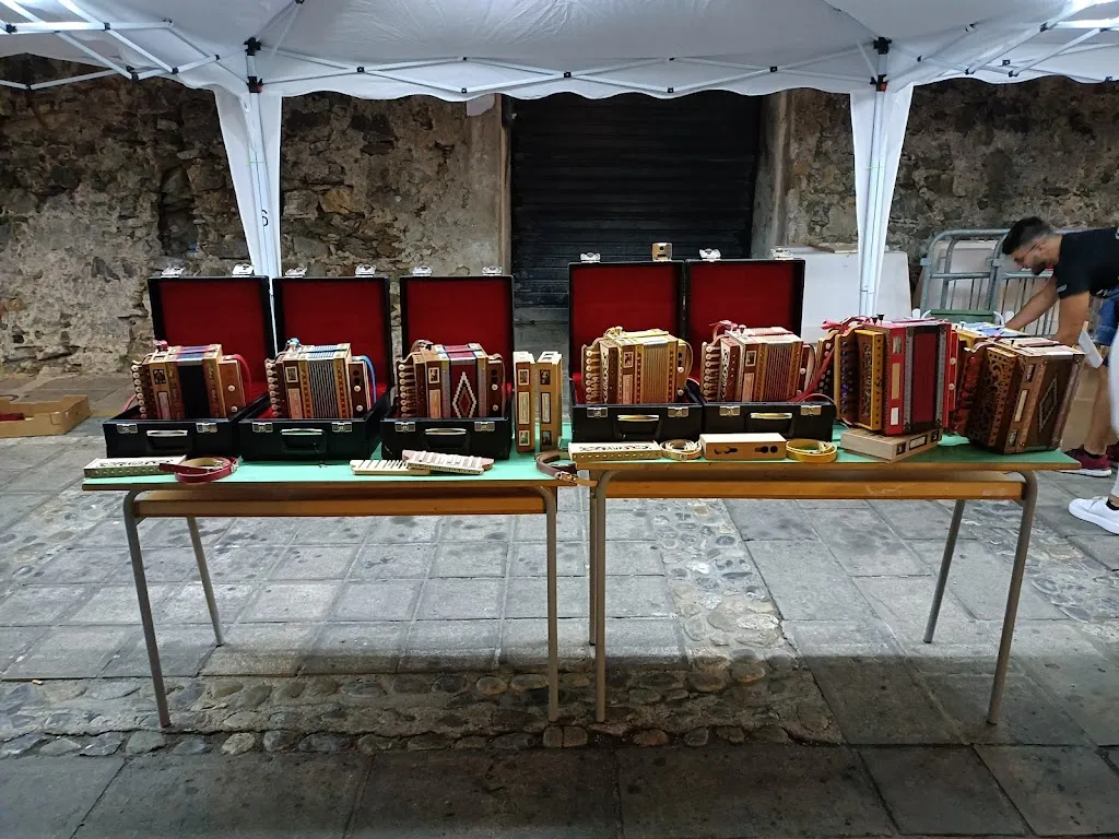 pietro pisani_Pub i Giullari_Terranova da Sibari_review