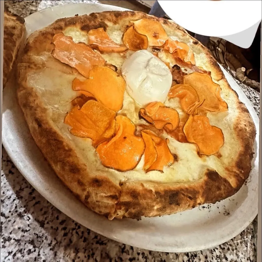 Lievit’amo - Pizzeria Friggitoria_Terranova da Sibari_slider_image_2