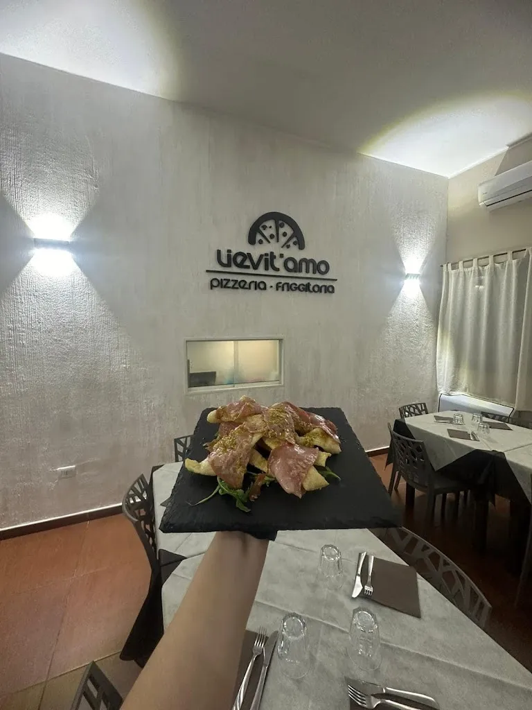 Lievit’amo - Pizzeria Friggitoria_Terranova da Sibari_slider_image_3