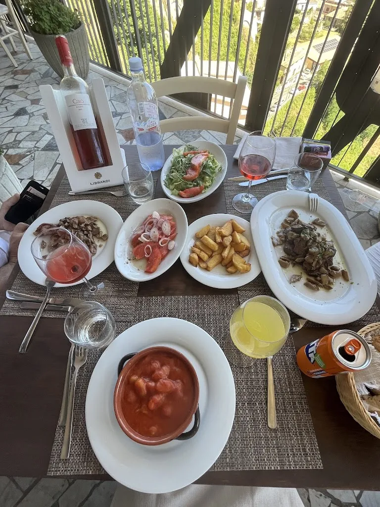 Emilia Bakugou_Ristorante Due Mari_Tiriolo_review