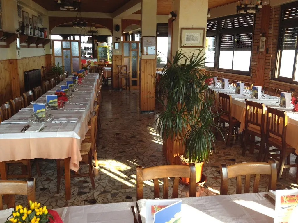 Ristorante Due Mari restaurant in Tiriolo